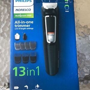 Philips Norelco Multigroom 3000 Trimmer - Black and Silver